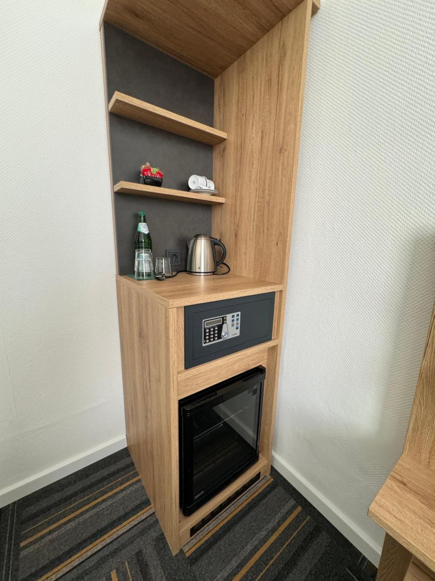 Hotel Bregenz Берлин Екстериор снимка