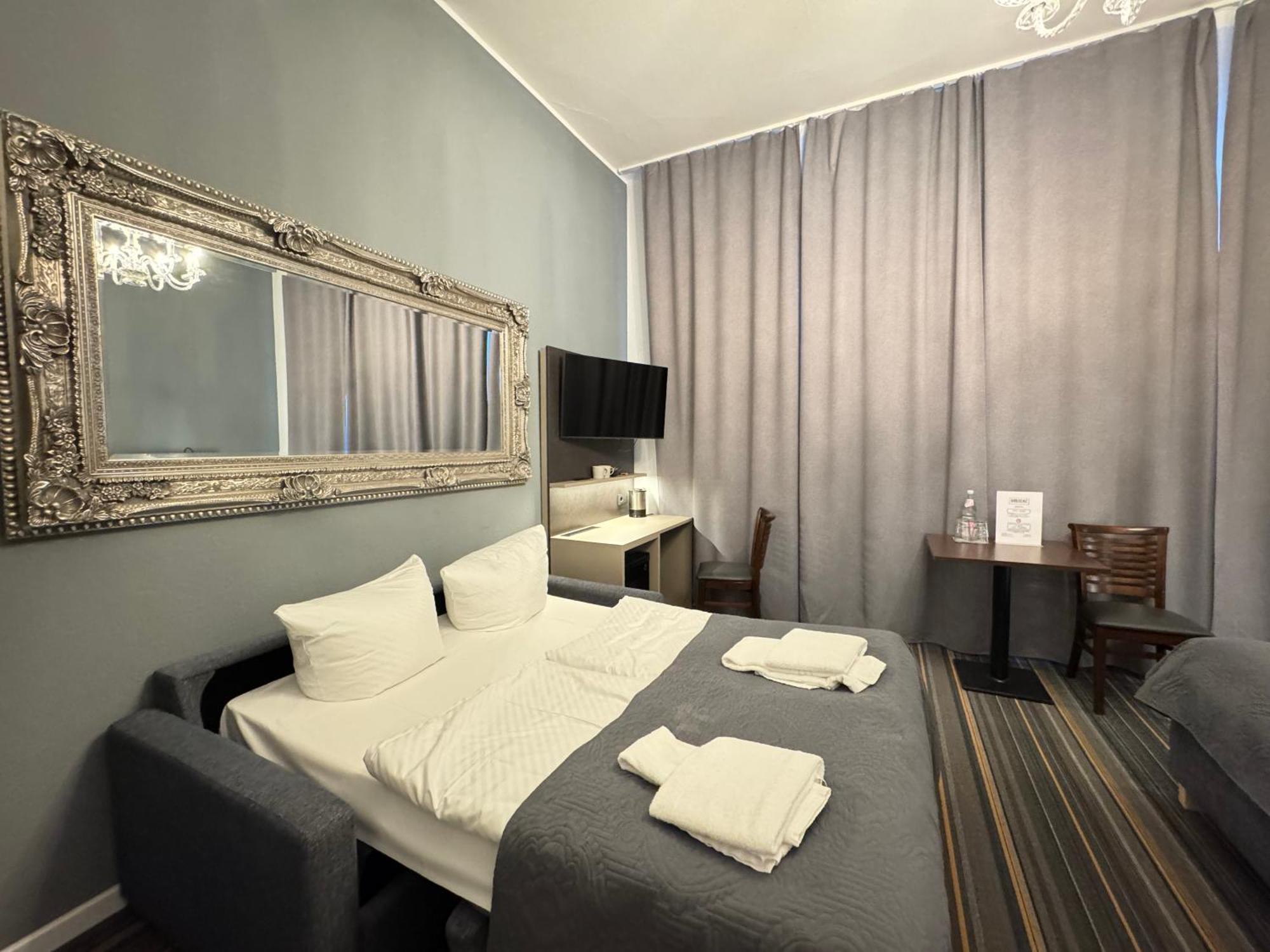 Hotel Bregenz Берлин Екстериор снимка